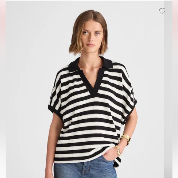 Madewell Tops - Madewell // EUC Relaxed V-Neck Polo Shirt in Stripe